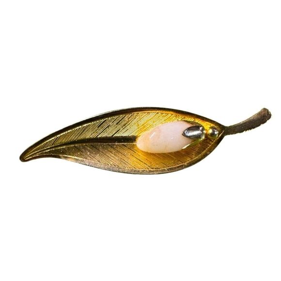 Brooch – Vintage 1950s Gold & Bronze Leaf with White Stone Accent - Picture 1 of 2